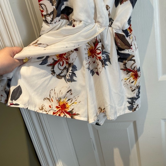 STYLE RACK summer romper - Picture 2 of 4